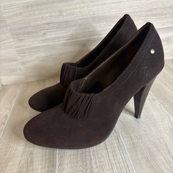 Coach Andra Oxford Pumps Size 5.5 Brown Suede - Picture 3 of 10